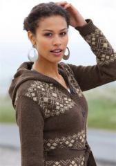 Вязаный кардиган с капюшоном 