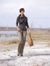 Женский кашемировый пуловер с V-вырезом, Alba Moda