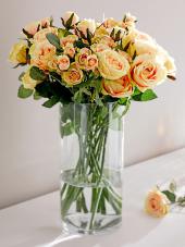 Декоративный цветочный букет