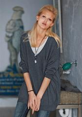 Пуловер женский свободного покроя, со склада в Москве