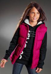 Жилет детский стеганый с капюшоном, со склада в Москве